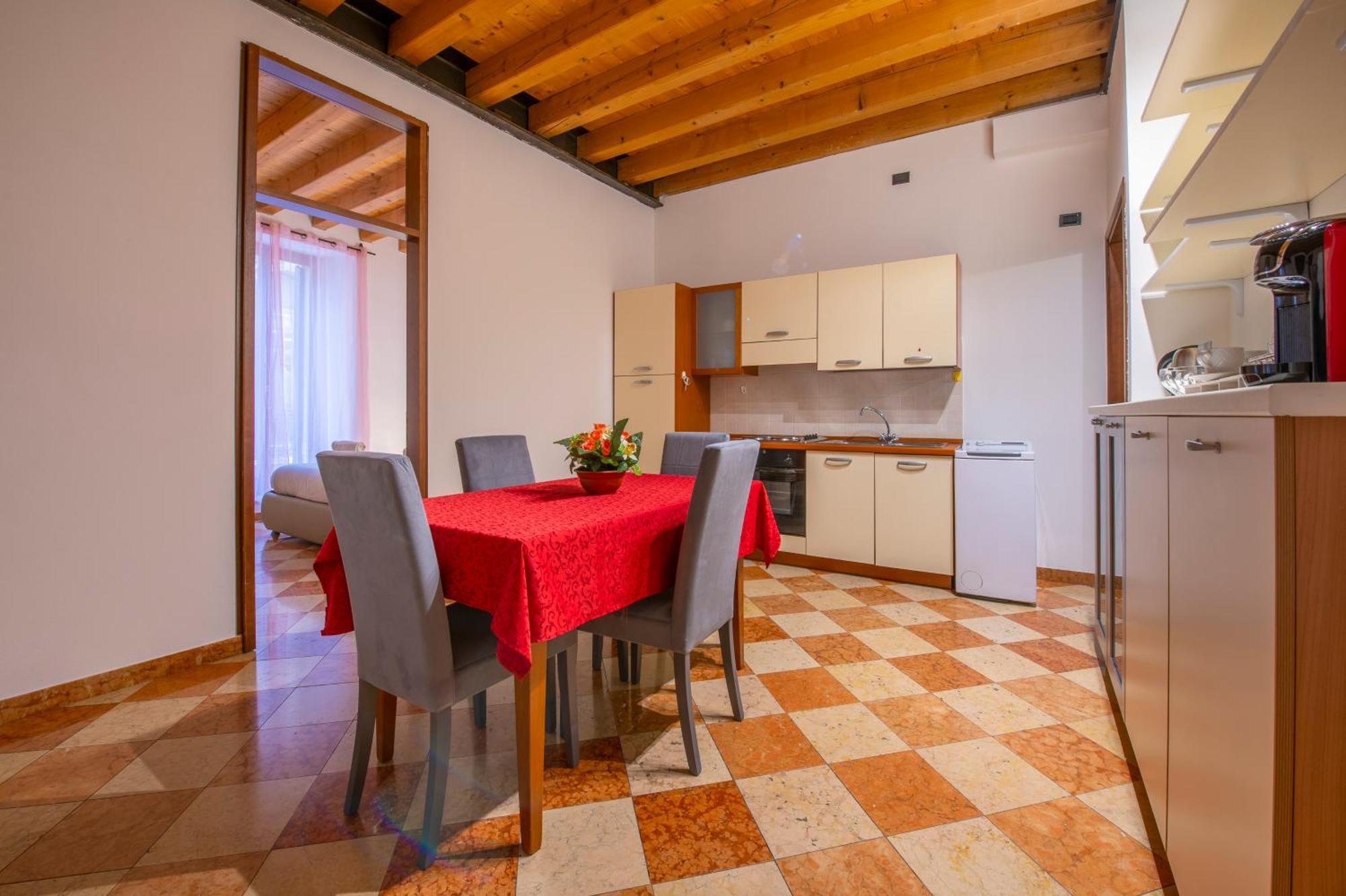 Palace Home Mazzini Verona Center 1 Kültér fotó